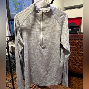 lululemon men's metal vent half zip long sleeve size M